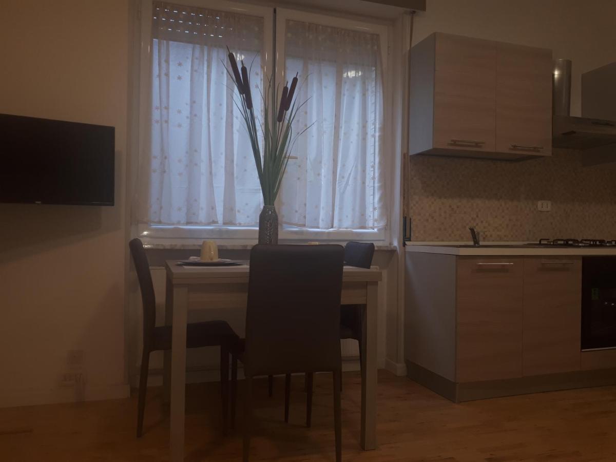 Central House Διαμέρισμα Καζέρτα Εξωτερικό φωτογραφία